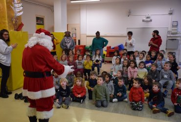 PÈRE NOËL DANS LES ÉCOLES ET ACCUEILS DE LOISIRS